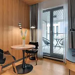 Granaria Deluxe & Riverside By Downtown Aparthotel 4*