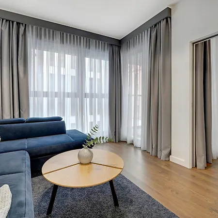 Granaria Deluxe & Riverside By Downtown Apartmán *
