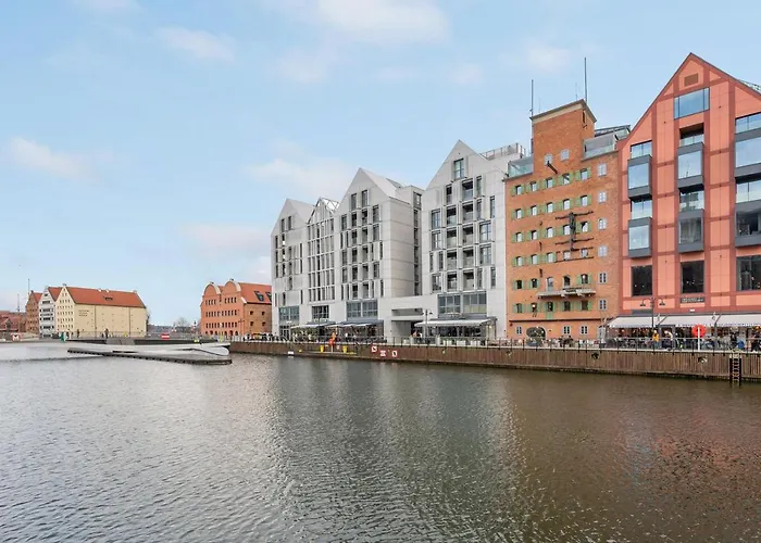 Granaria Deluxe & Riverside By Downtown Apartmanhotel Gdańsk