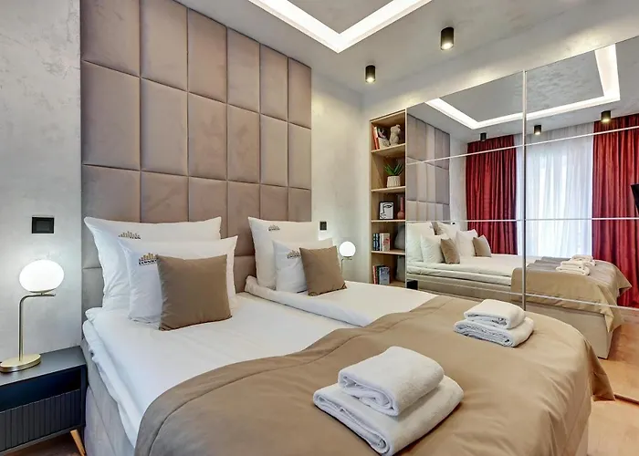 Granaria Deluxe & Riverside By Downtown Apartmanhotel Gdańsk