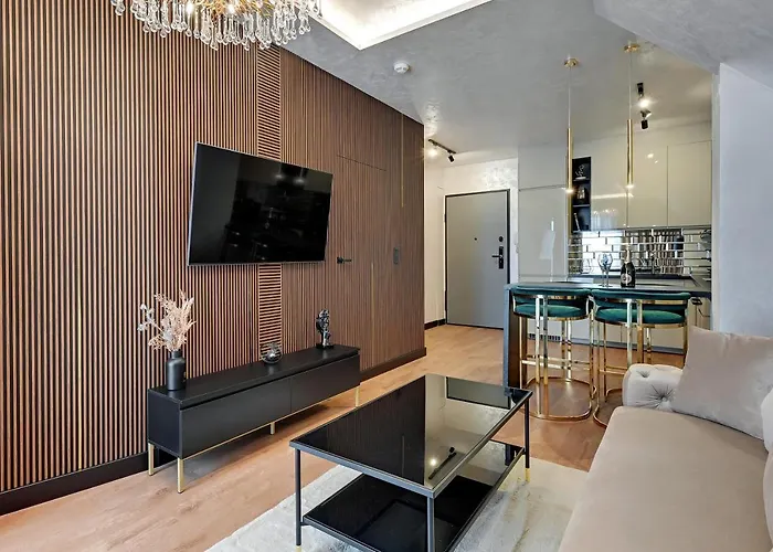 Granaria Deluxe & Riverside By Downtown Апарт-отель 4*